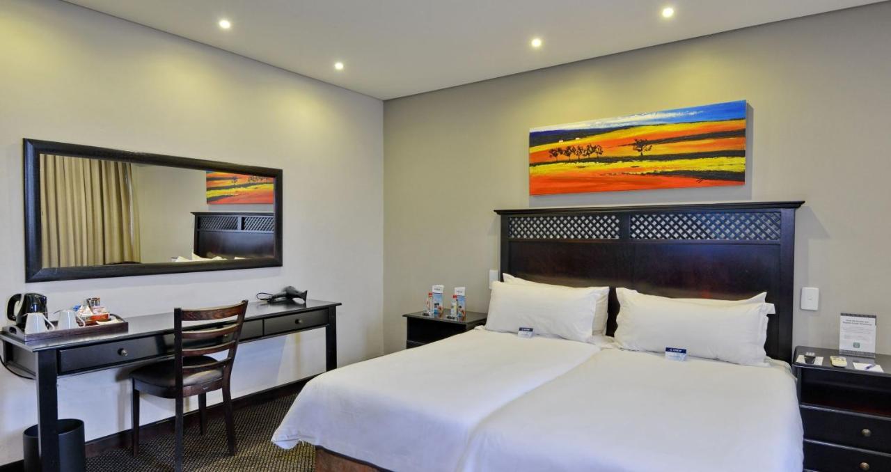 Anew Hotel Witbank Emalahleni Экстерьер фото